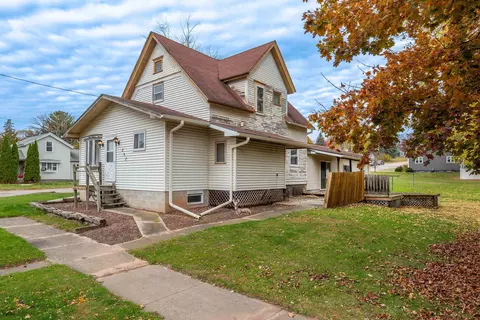 357 Monroe St, Berlin, WI 54923