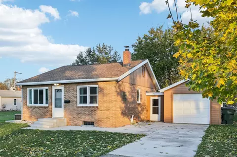 1114 Franklin St, Sauk City, WI 53583