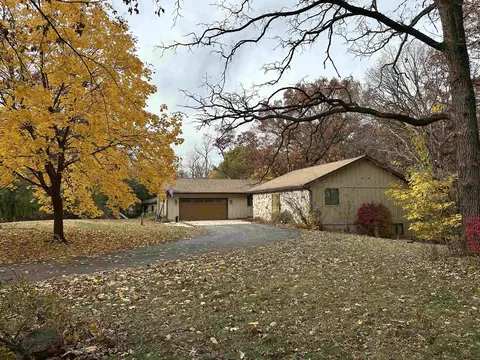 3919 E Mustang Ct, Milton, WI 53563