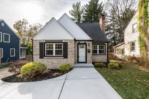 3917 Mineral Point Rd, Madison, WI 53705
