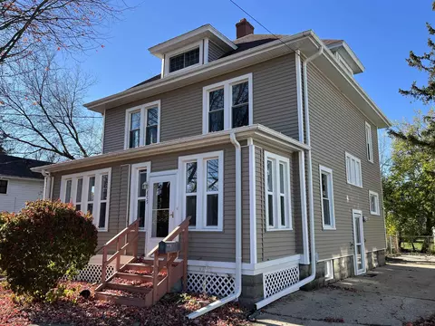 609 Milton Ave, Janesville, WI 53545