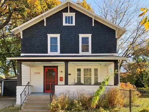 509 S Prairie St, Stoughton, WI 53589