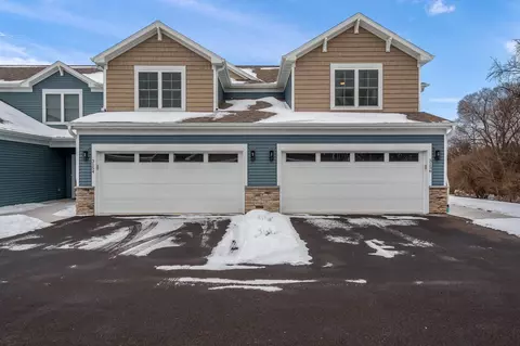 3156 Bartells Dr, Beloit, WI 53511