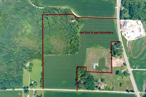 6097 Jacoby Dr, Mazomanie, WI 53560