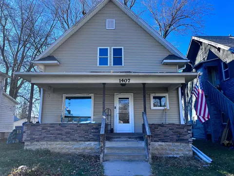 1407 Stoughton Ave, Tomah, WI 54660