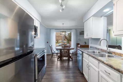 1605 Mckenna Blvd, Madison, WI 53711