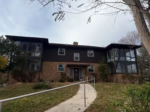4314 Nakoma Rd #4, Madison, WI 53711