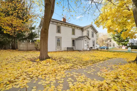 602 Newbury St, Ripon, WI 54971