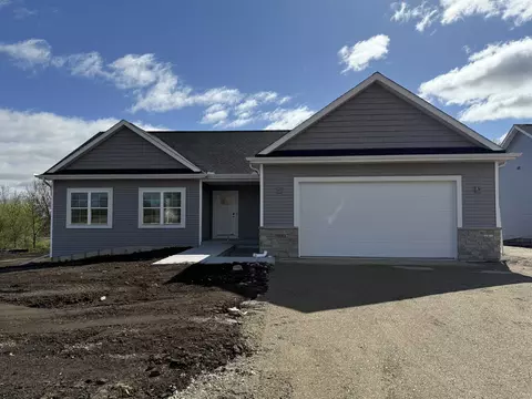 504 Ridge Ct, Orfordville, WI 53576