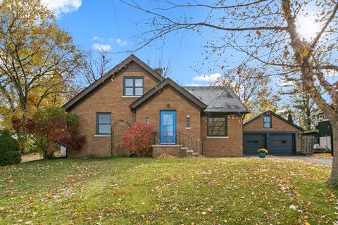 539 Hibbard St, Columbus, WI 53925