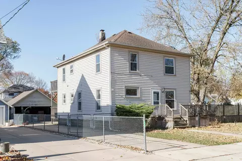 625 Yuba St, Janesville, WI 53545