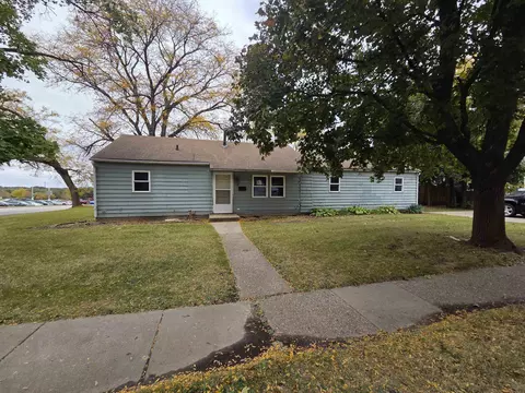 1804 Glen Ave, Beloit, WI 53511