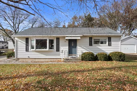 604 N Bird St, Sun Prairie, WI 53590