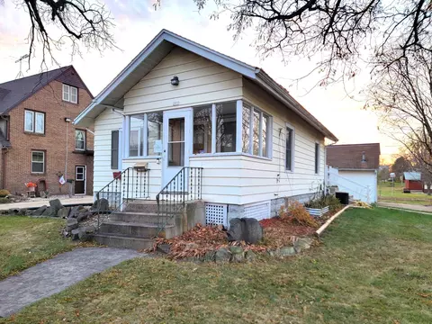 201 S Madison St, Monticello, WI 53570