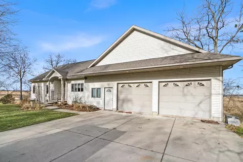 2992 Burke Rd, Sun Prairie, WI 53590