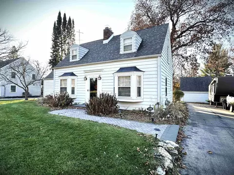 1640 E Ridge Rd, Beloit, WI 53511 photo 1