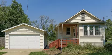 302 Koster St, Madison, WI 53713