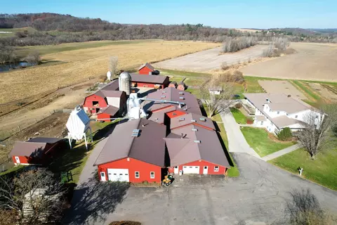 s2547 Wisconsin 58, La Valle, WI 53941
