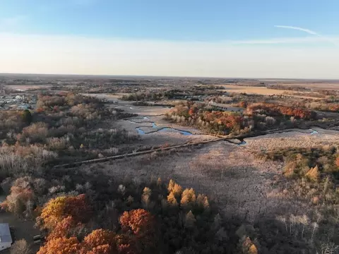 10 Ml Acres S Utica Rd, Dousman, WI 53118