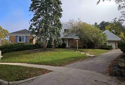 25 Cornado Ct, Madison, WI 53719