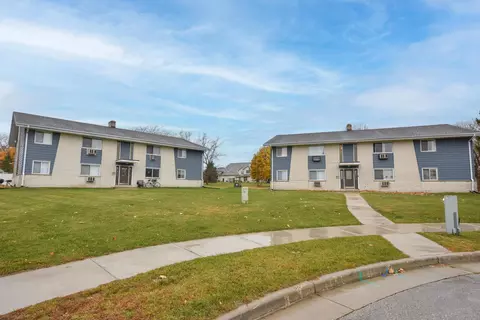 n168w19937 Ridgeway Ct, Jackson, WI 53037