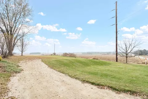2899 Bailey Rd, Sun Prairie, WI 53590