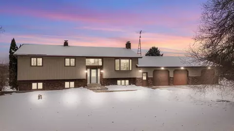 w9158 Horse Shoe Road, Beaver Dam, WI 53916
