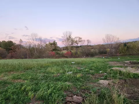 4065 Hanover Dr, Deforest, WI 53532