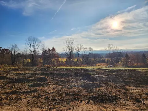 4065 Hanover Dr, Deforest, WI 53532