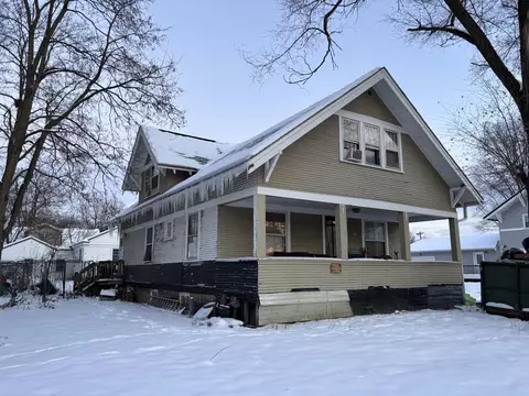 402 N 3rd St, Muscoda, WI 53573