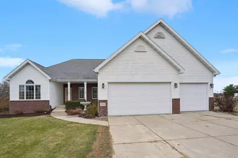 7797 Schurch St, Barneveld, WI 53507