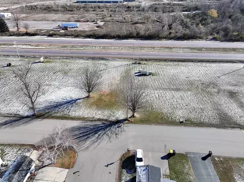 L 30 East Road, North Freedom, WI 53951