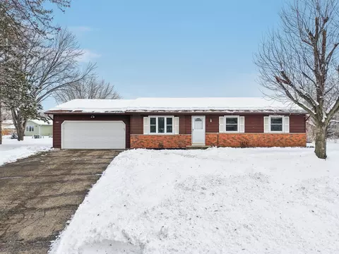 1501 Kent Ct, Sauk City, WI 53583