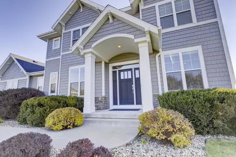 3784 Cardinal Point Trl, Verona, WI 53593