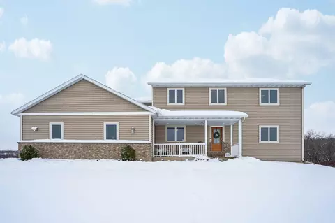 n8544 Story Ridge Court, Belleville, WI 53508