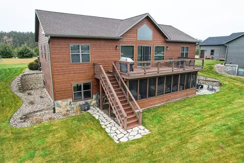 n8610 Island View Drive, New Lisbon, WI 53950