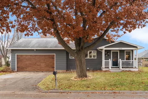 2214 Woodside Dr, Cross Plains, WI 53528