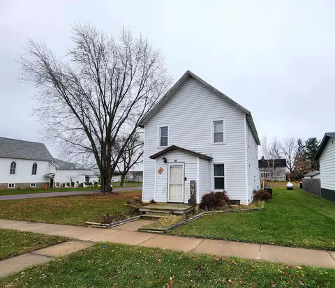 210 E Main St, Hustler, WI 54637