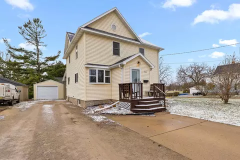 420 Declark St, Beaver Dam, WI 53916