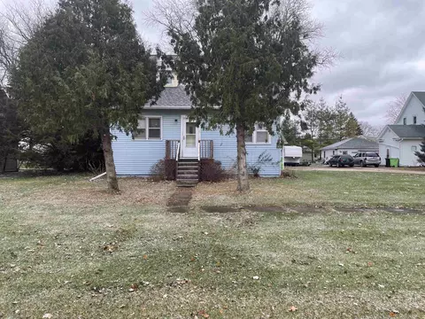 311 Steiner Dr, Oakfield, WI 53065