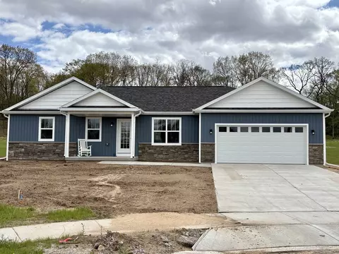 2929 Blue Jay Ln, Portage, WI 53901
