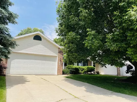 1145-1147 Union Rd, Oregon, WI 53575