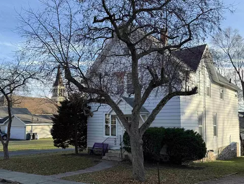 246 Clay St, Montello, WI 53949