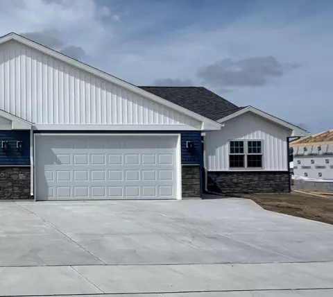 1123 Red Hawk Dr, Milton, WI 53563