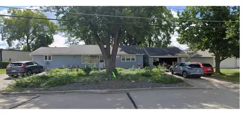 315 Lincoln Ave, Prairie Du Sac, WI 53578