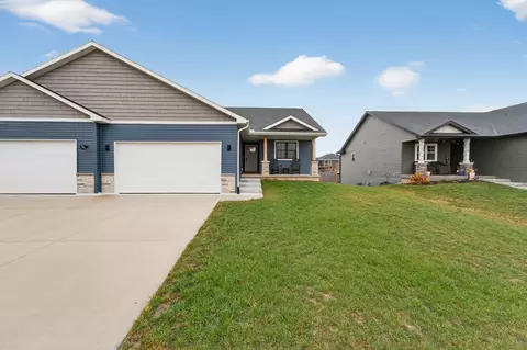 654 Locust Ln, Evansville, WI 53536