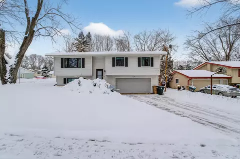 1401 Lucy Ln, Madison, WI 53711