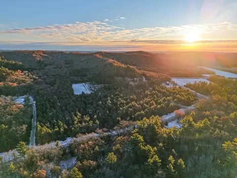 1080 Admiral Road Rd, Black River Falls, WI 54615