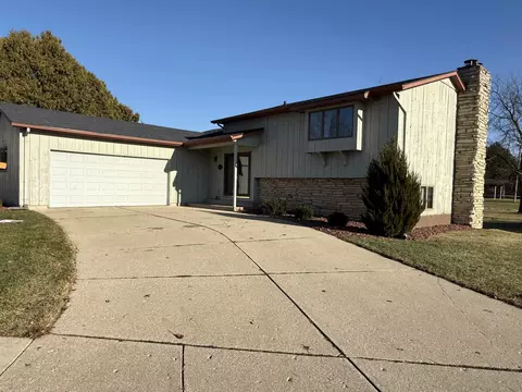 230 11th Ave, Monroe, WI 53566