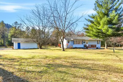 1825 13th Ave, Friendship, WI 53934